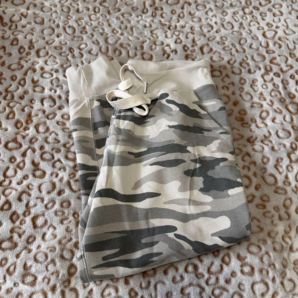 Aerie Camouflage Joggers
